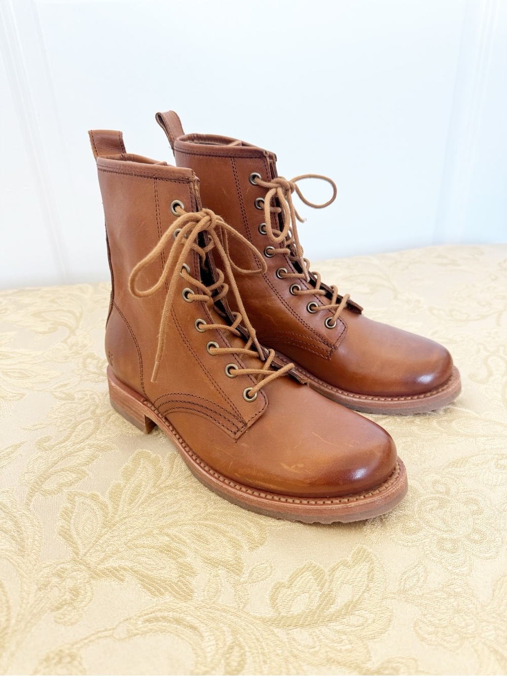 NEW Frye Veronica Combat Leather Boots Lace Up Size 6.5